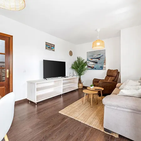 Cosy Alegranza 105, Communal Pool, Private Garden * Playa Blanca (Lanzarote)